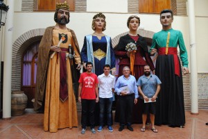 La Concejalía de Tradiciones y El Trull completan el proyecto Gegants 2.0 con la creación de la Colla Gegantera de Vila-real