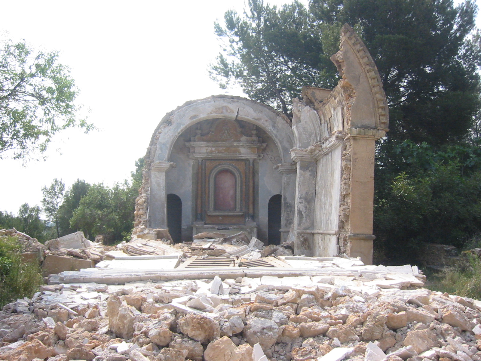 Entrevista a Carles Amiguet y Santi Cortells: «l’Ermita de la Llum»