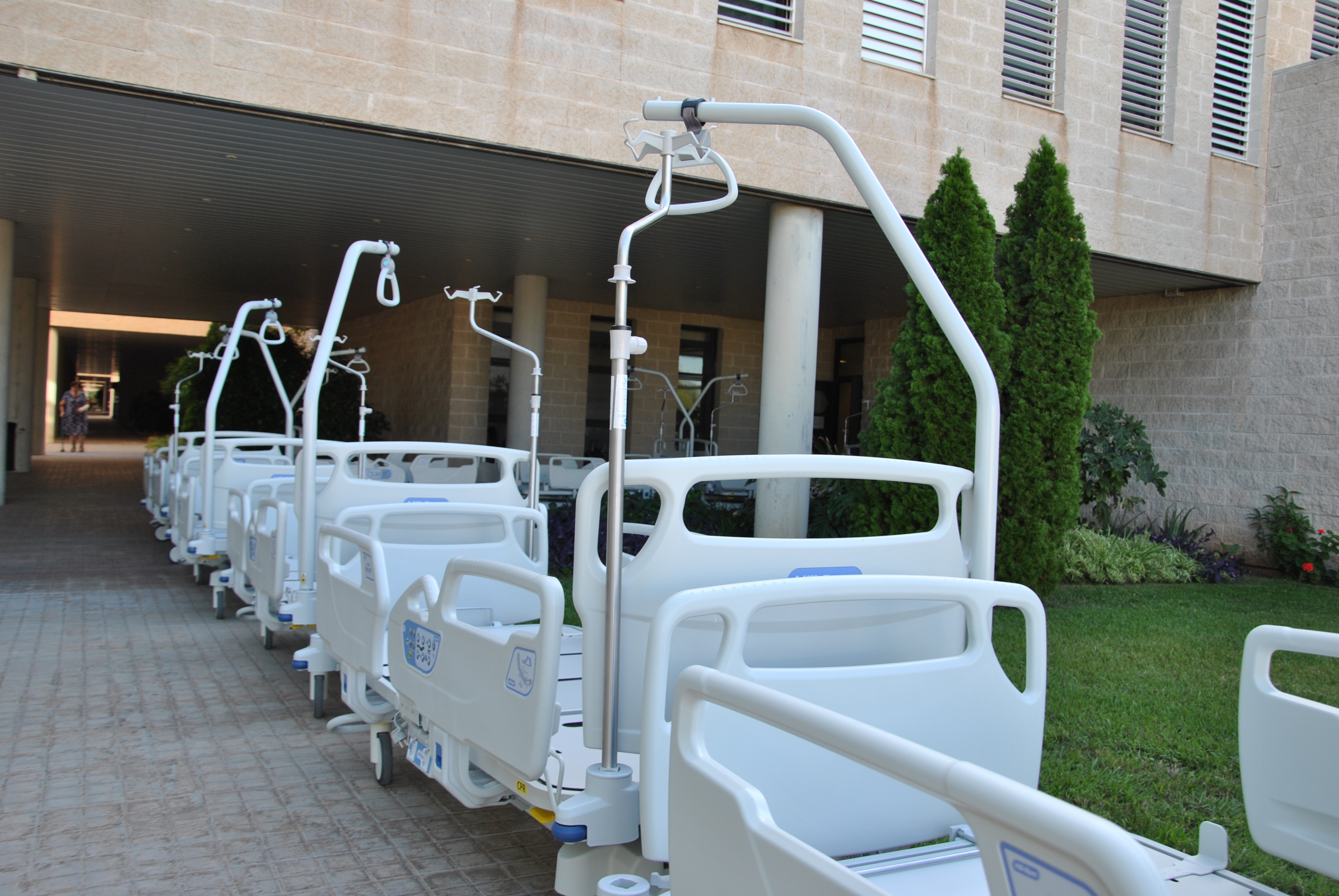 La Plana renueva el mobiliario de las habitaciones.