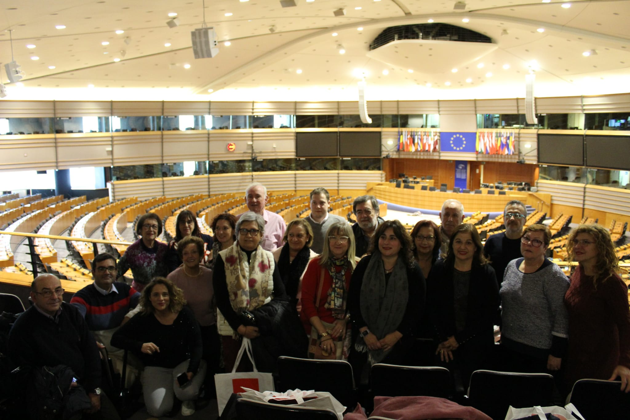 Una delegación ciudadana de Vila-real conoce desde dentro las instituciones europeas.