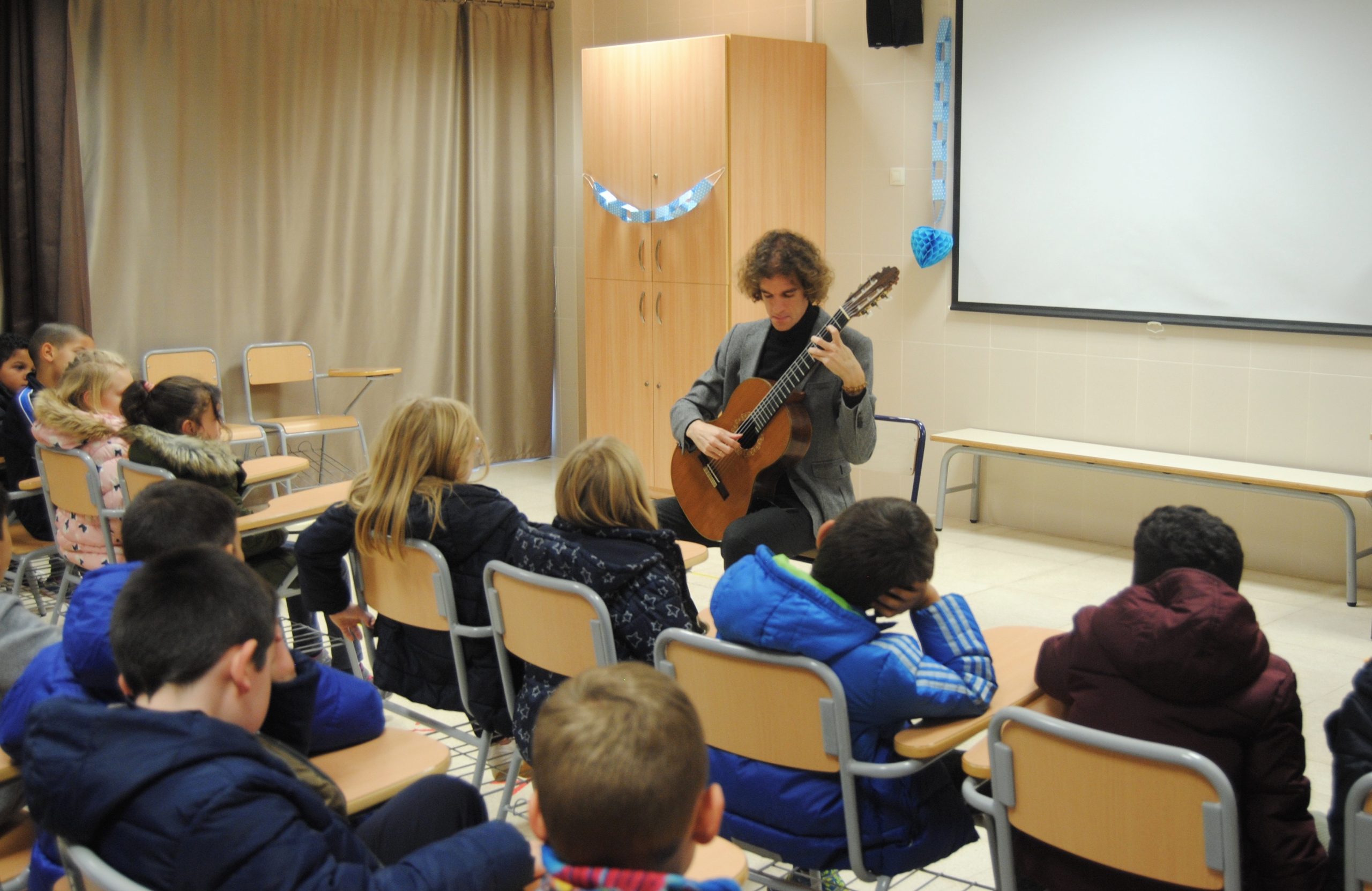 ‘Coneixes Tàrrega?’ acerca a los escolares la figura universal del guitarrista