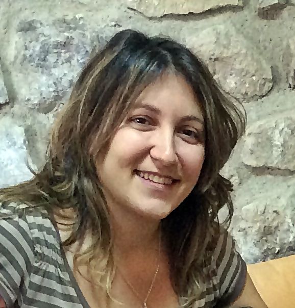 Entrevista a la ex-alcaldesa de Bejís (PP), Olga Pradas, por la situación de la embotelladora