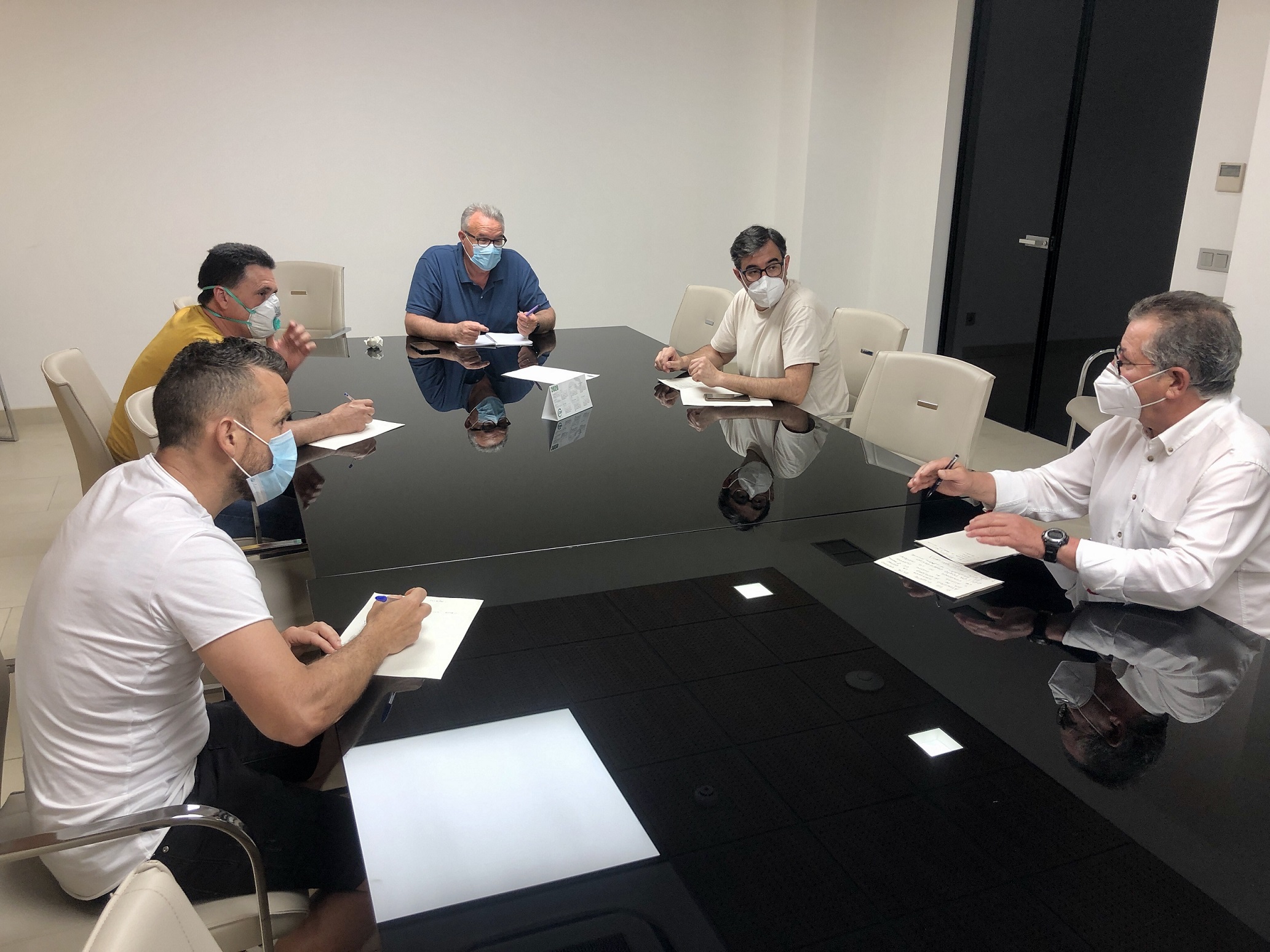 Almassora se adelanta a la provincia y recuperará el martes el mercado de ropa