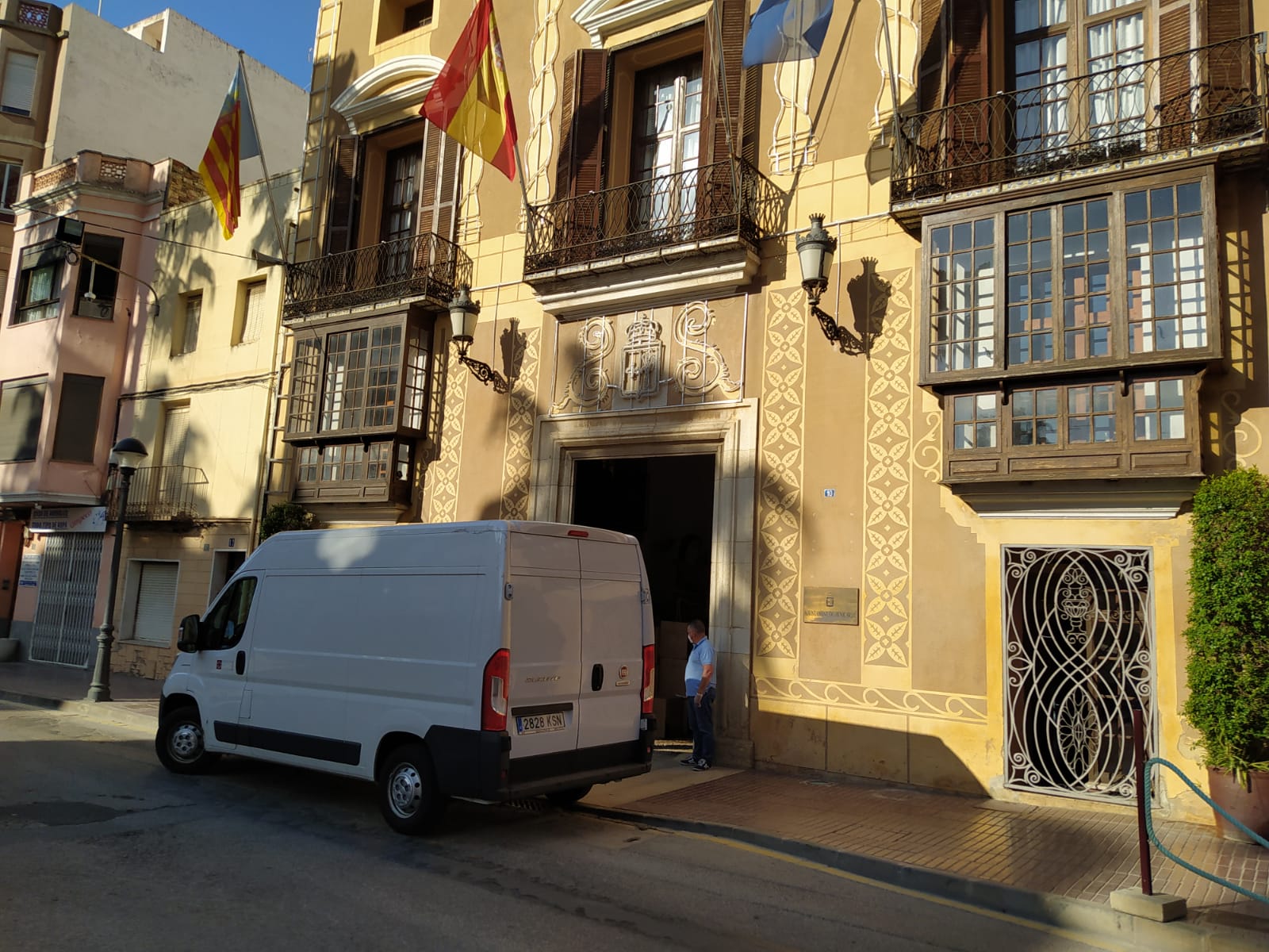 Finaliza el reparto de las 370.000 mascarillas compradas por los ayuntamientos de Castellón