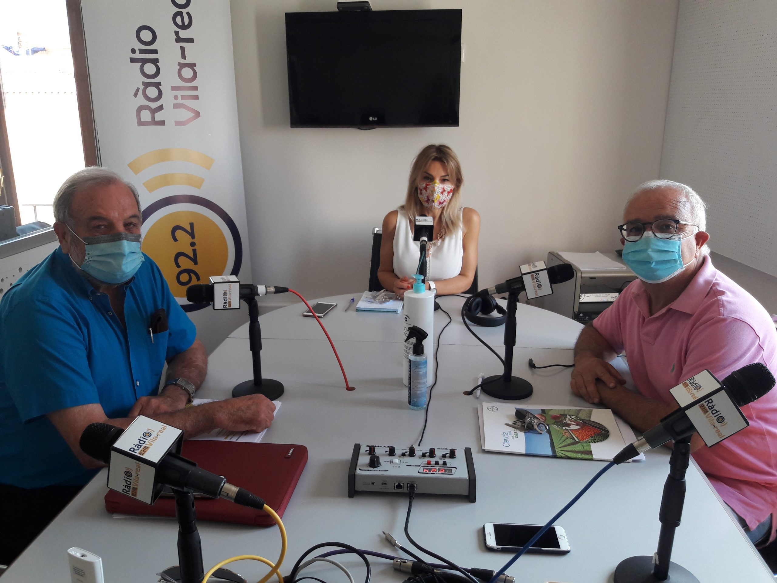 Pepe Montagut y Víctor Viciedo hablan de Agricultura en Radio Vila-real