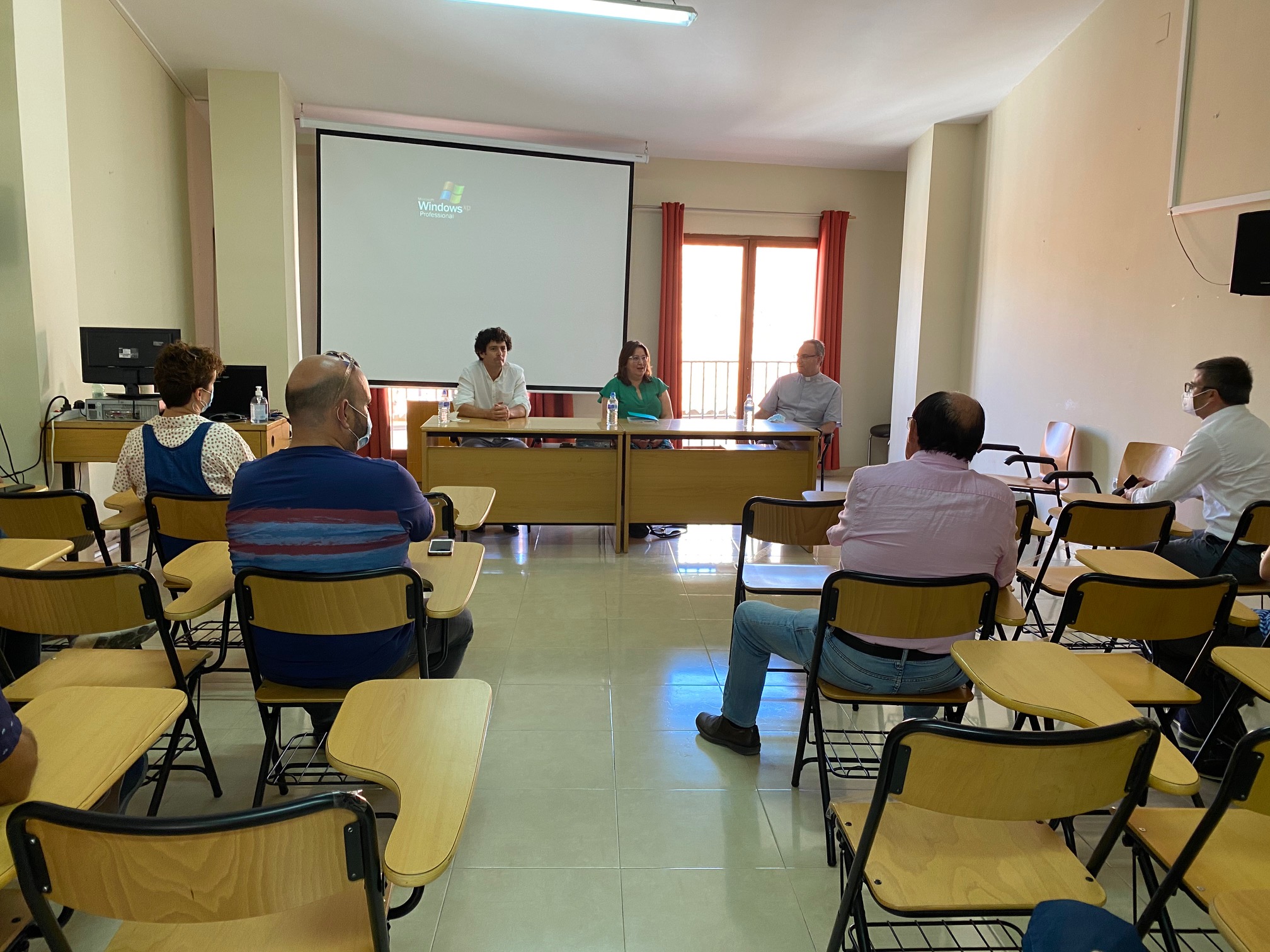 Diputación y Conselleria de Cultura trasladan a los alcaldes del entorno del Penyagolosa los acuerdos para impulsar la recuperación del santuario