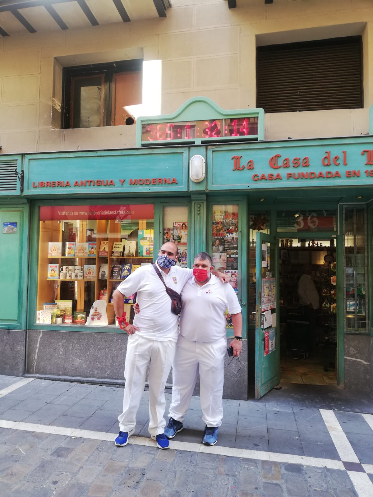 Entrevista al gerente de la Casa del Libro de Pamplona, Carmelo Butini