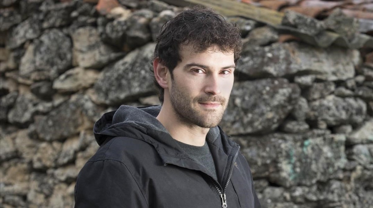 Entrevista al escritor Luis Roso