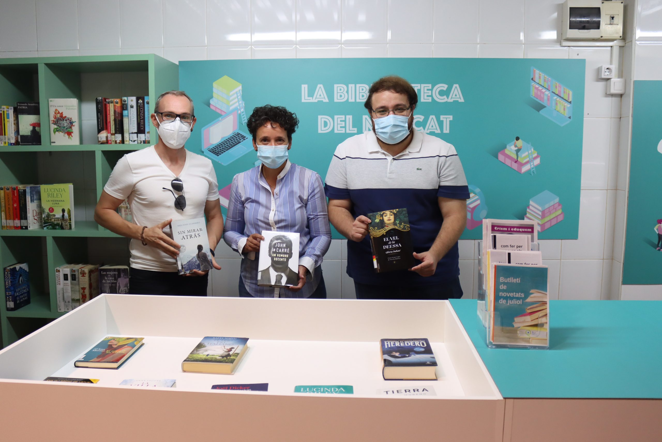 Onda abre un nuevo espacio cultural en el Mercado Municipal para fomentar la lectura entre los usuarios