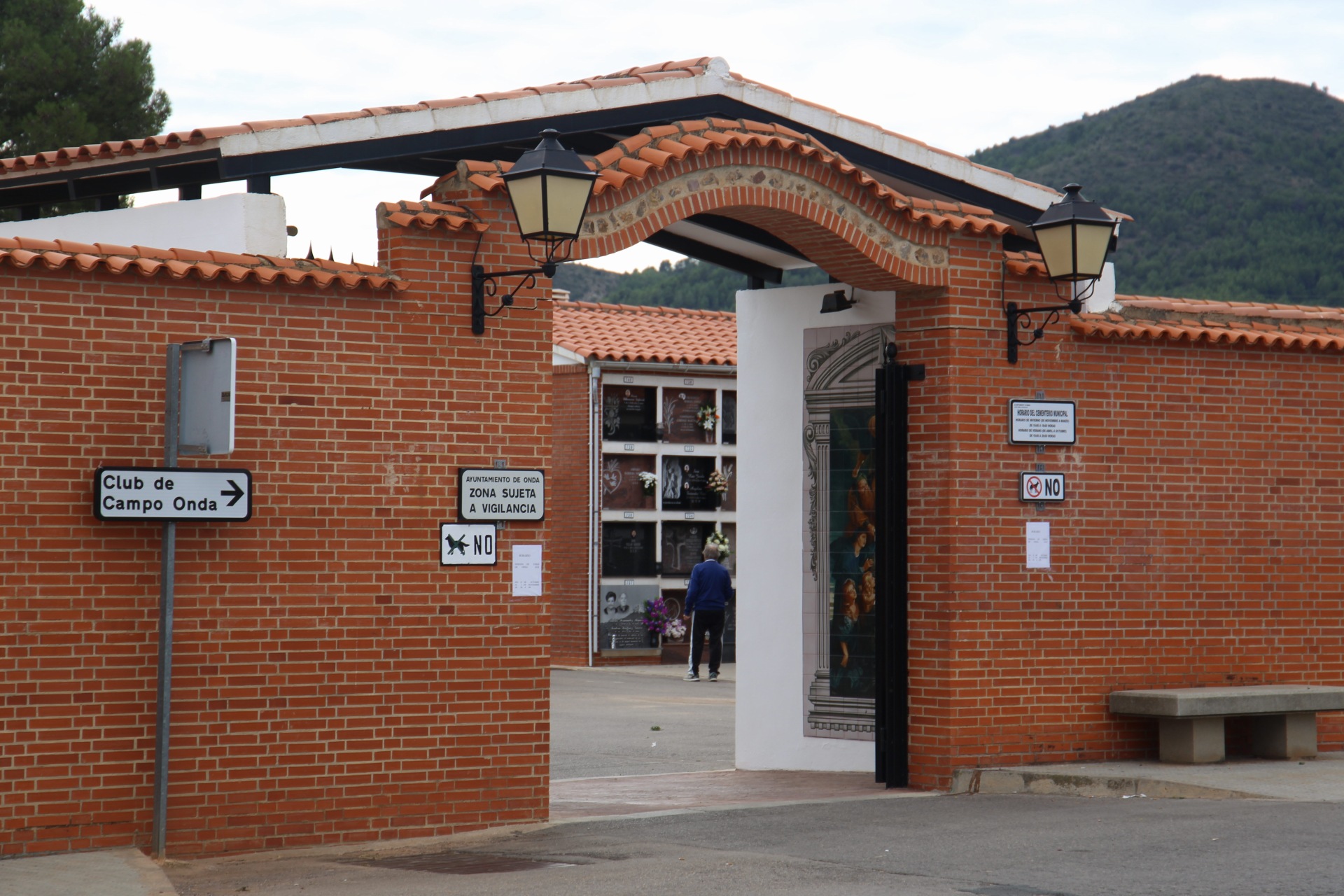 Onda amplía el horario del cementerio y habilita un servicio especial de transporte gratuito para Todos los Santos