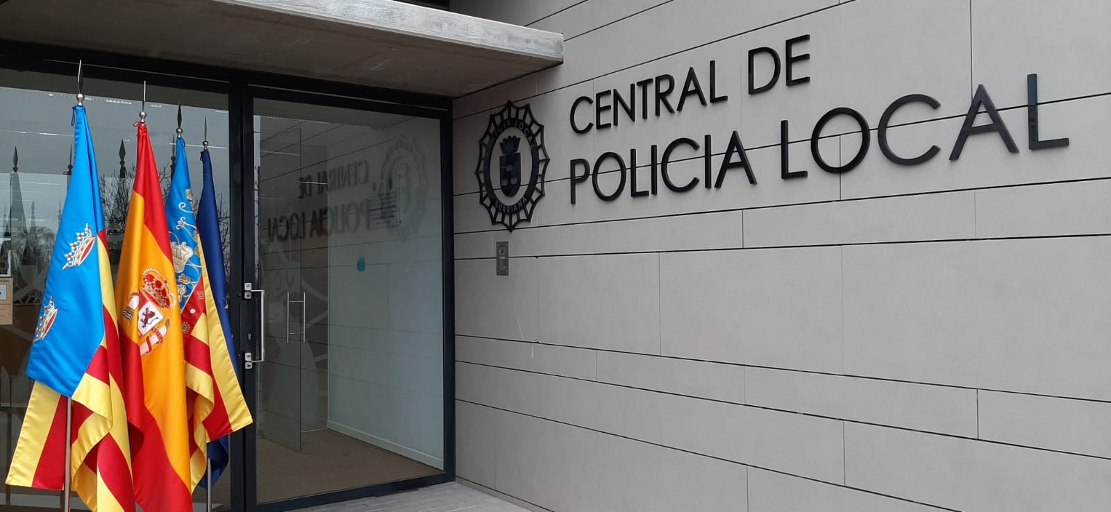 La Policía Local de Borriana lleva a cabo un programa de control de ocupaciones ilegales de viviendas