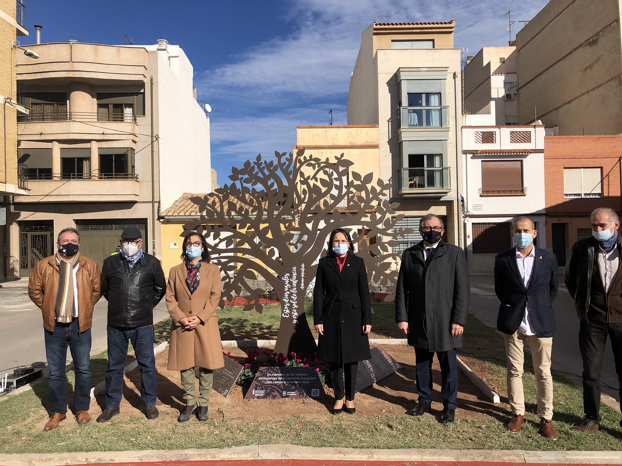 Almassora recuerda a las 74 víctimas locales del franquismo y el Holocausto en el Día de la Constitución