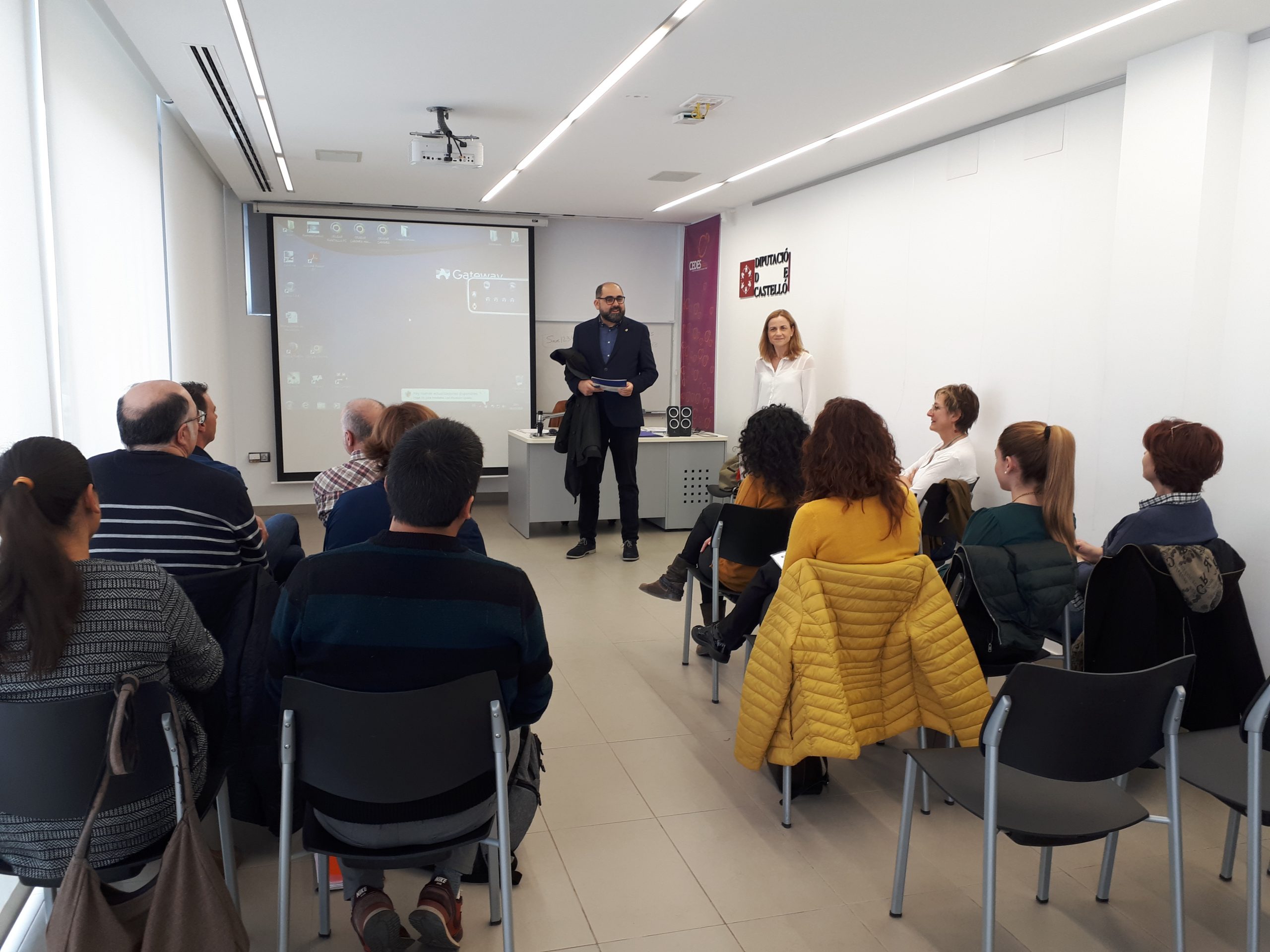 Diputación de Castellón adapta su estrategia de formación para el empleo y el emprendimiento a la nueva normalidad