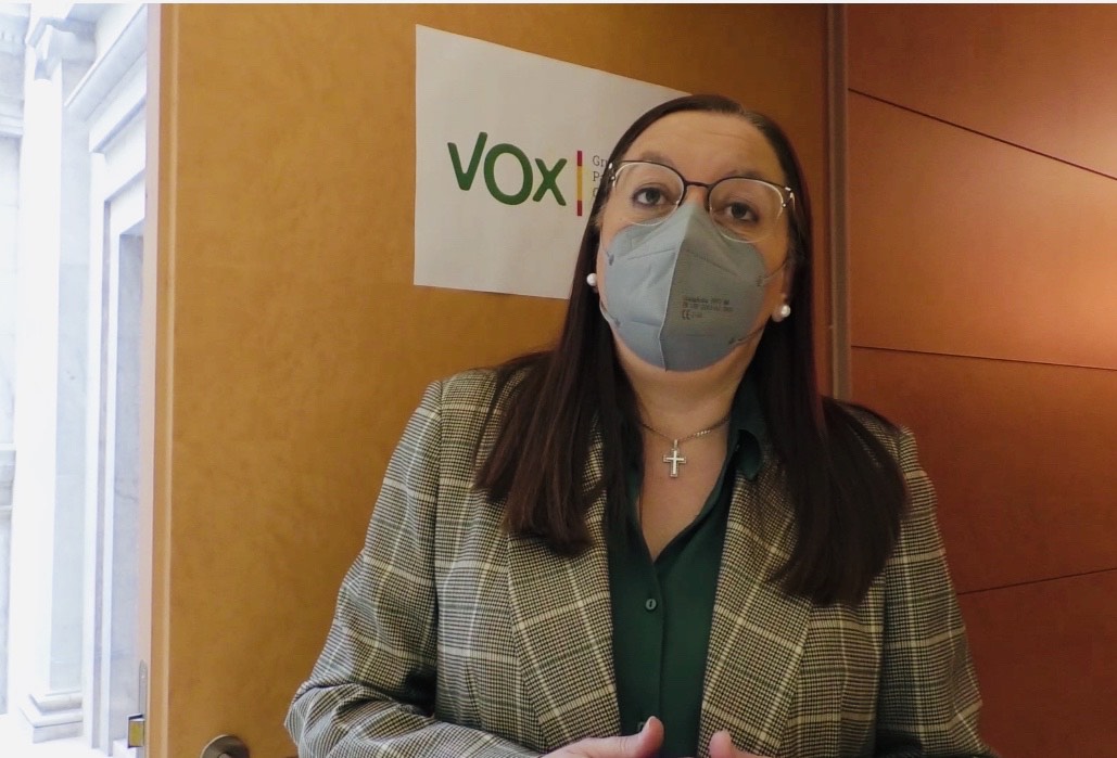 Entrevista a la presidenta de VOX en la provincia de Castellón, Lllanos Massó