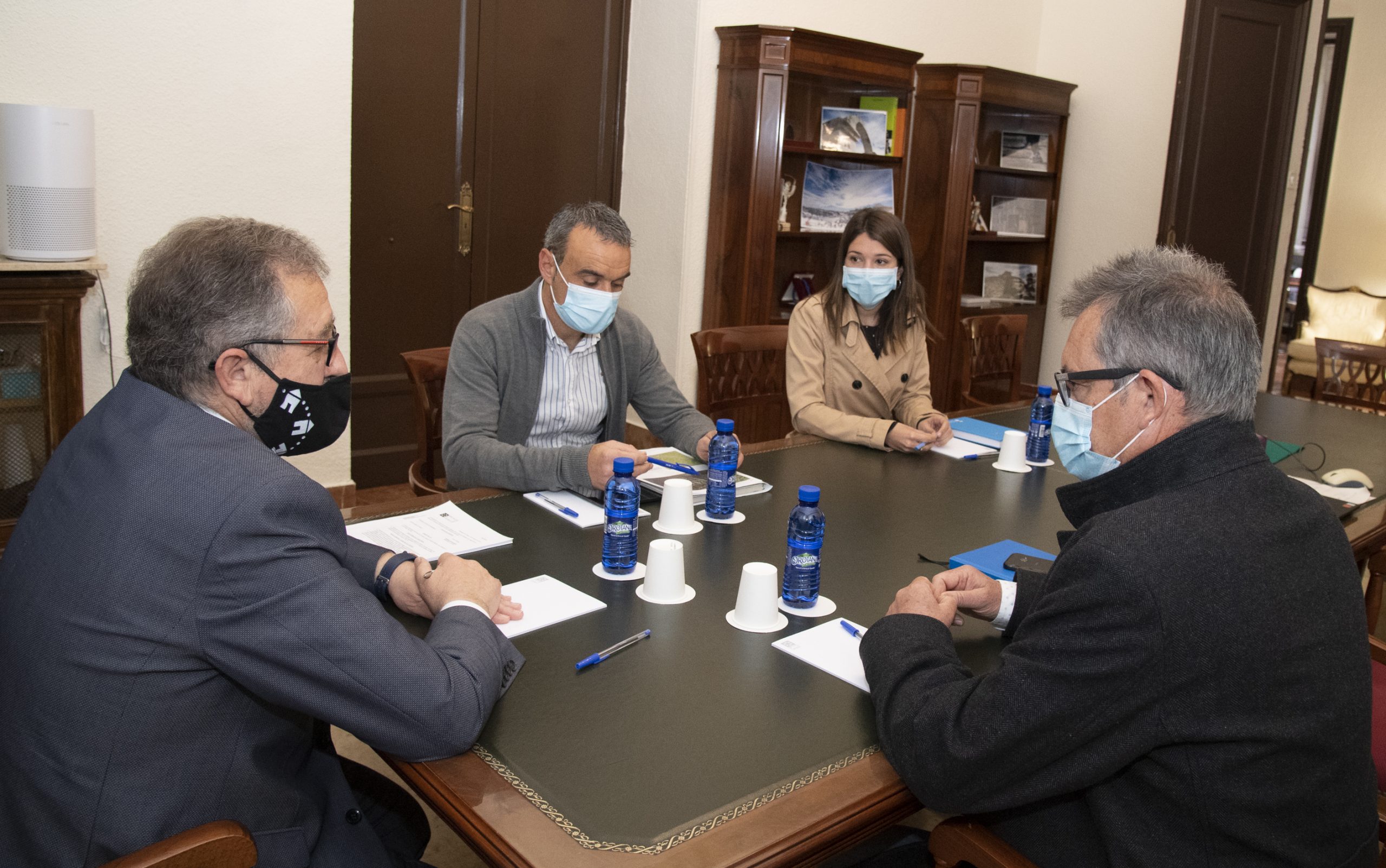 La Diputación de Castellón se suma a la apuesta de la Generalitat para generar riqueza en la Sierra de Espadán a partir de la biomasa