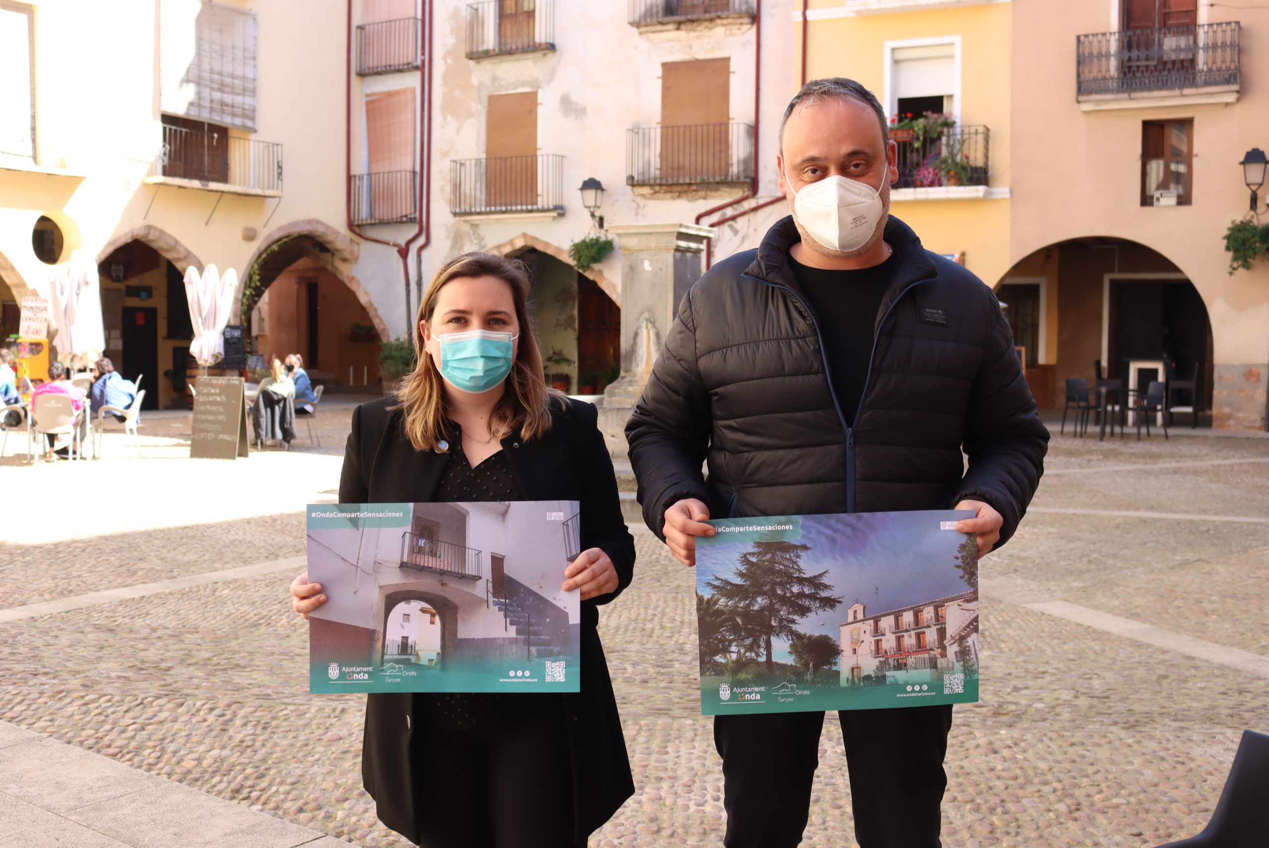 Onda pone en valor sus rincones turísticos con el reparto de manteles de papel para la hostelería local