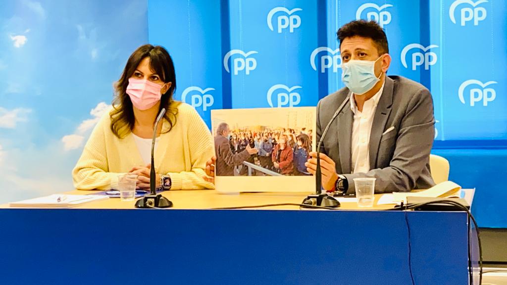 El PPCV pide la dimisión de Marzà y Barceló tras el caos de la vacunación de los docentes