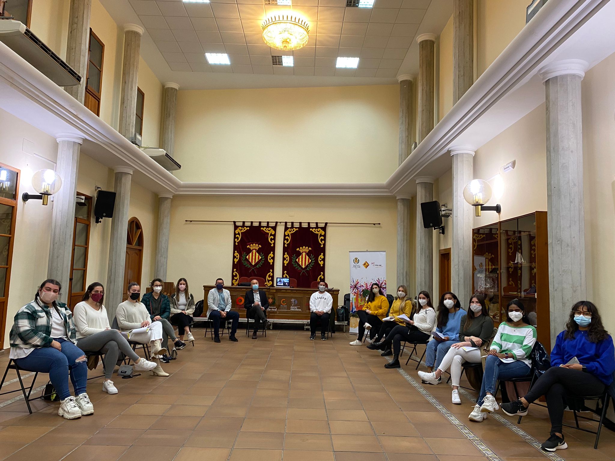 Las reinas de Vila-real, Carmen Rubert i Maria Carmona, representarán a la ciudad en la recuperación de los actos institucionales