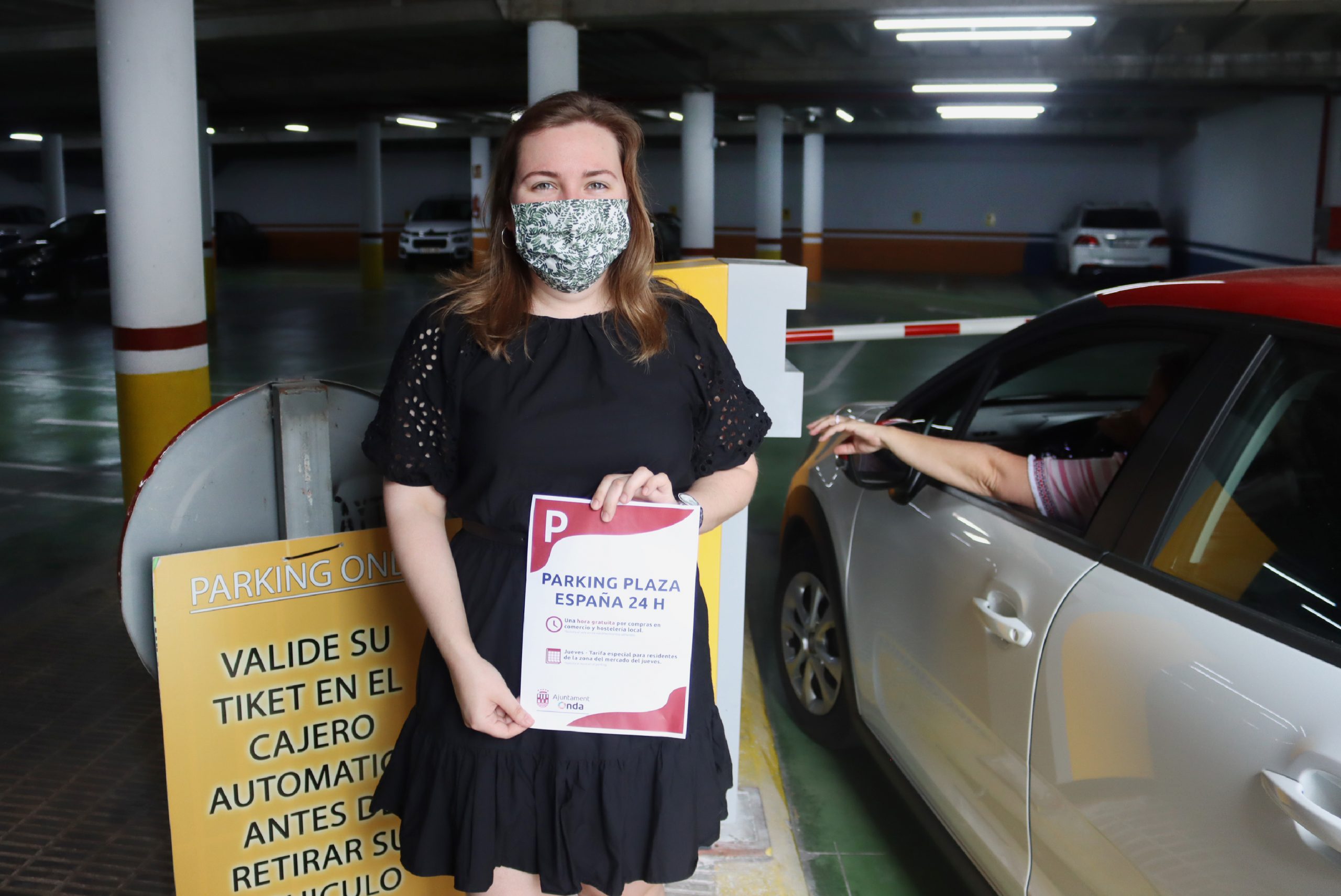 Onda recupera la hora gratuita en el parking de la plaza España para los clientes del comercio local