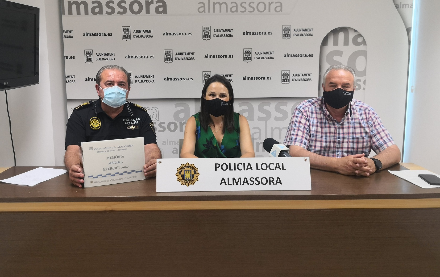 Almassora destaca la actuación en la pandemia y el aumento de plantilla en la memoria anual de su Policía Local