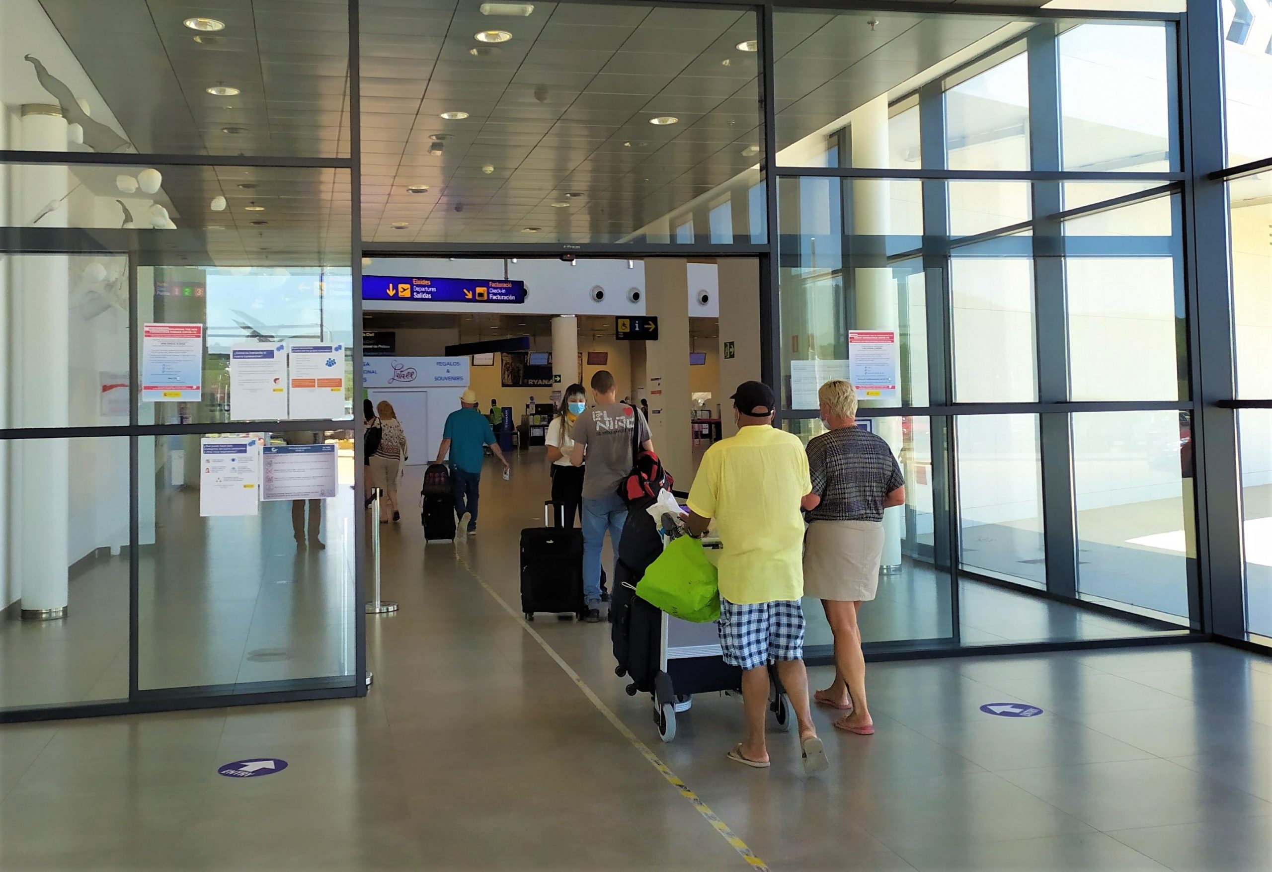 El aeropuerto de Castellón ofrecerá un servicio de realización de pruebas de COVID-19 de acuerdo con la estrategia de corredores turísticos seguros