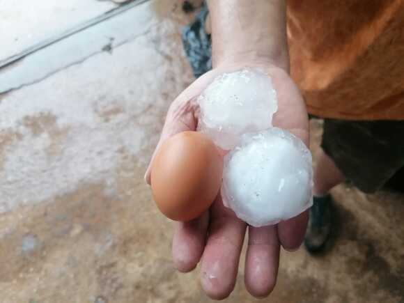 Compromís pide al Ministerio información sobre las autorizaciones para deshacer tormentas a cañonazos en el norte de Castelló y sur Tarragona