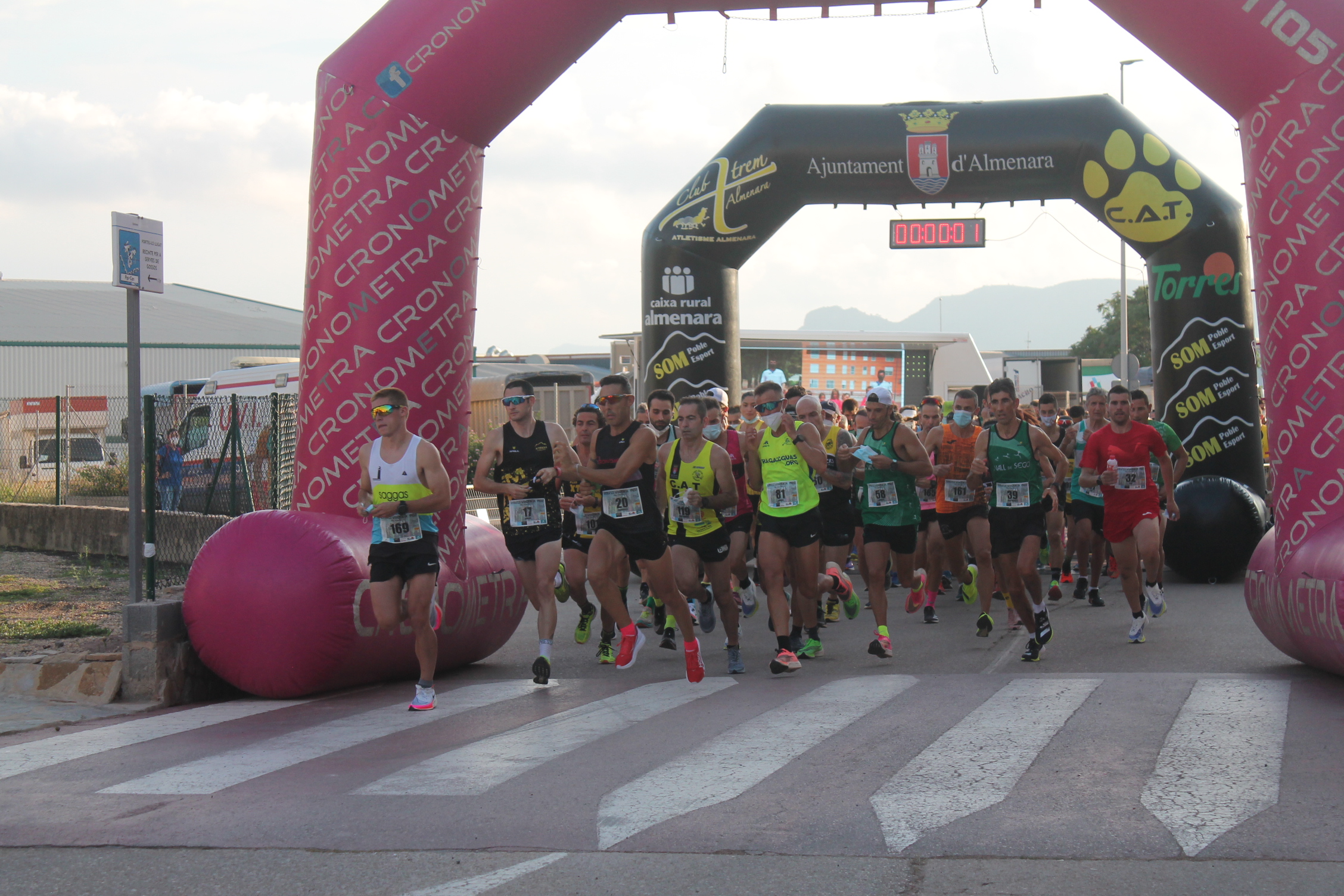 Germán Císter y María Isabel Sánchez-Pascuala vencedores de la XXXVII Volta a Peu a la Vila d’Almenara