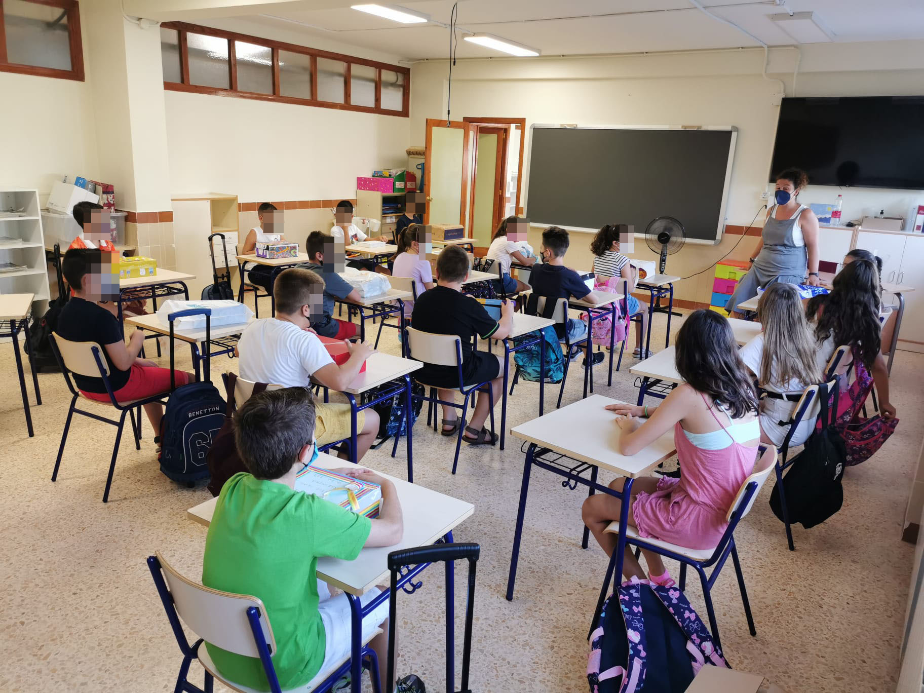 Comienza el curso en Almenara sin aulas prefabricas en el CEIP Juan Carlos I