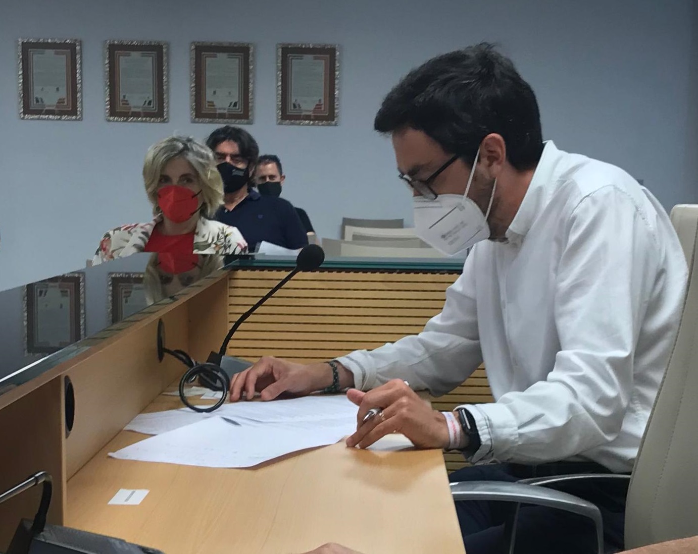 El PP reivindica el orgullo de ser de Almassora frente a un PSOE que «abandona la limpieza»