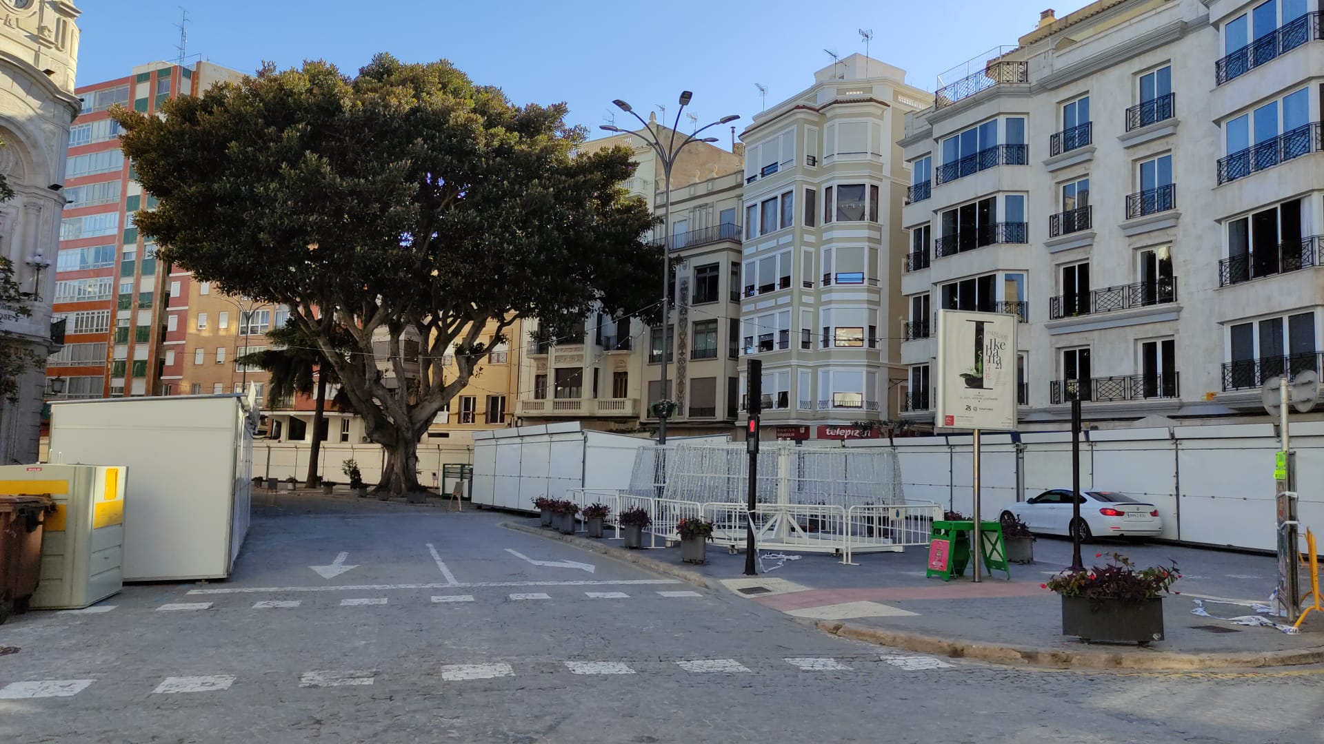 El PP de Burriana acusa al PSOE de «instalar una semana antes la Fira de Nadal y priva a Burriana de 150 plazas de parking»