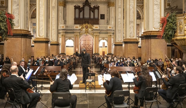 Haydn pone la banda sonora a la Navidad con el tradicional concierto en la iglesia Arciprestal de Vila-real
