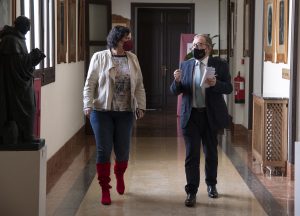 La Diputación de Castellón subvenciona con 15.000 euros la compra de 11.600 mascarillas nebulizadoras para el distrito indio de Anantapur