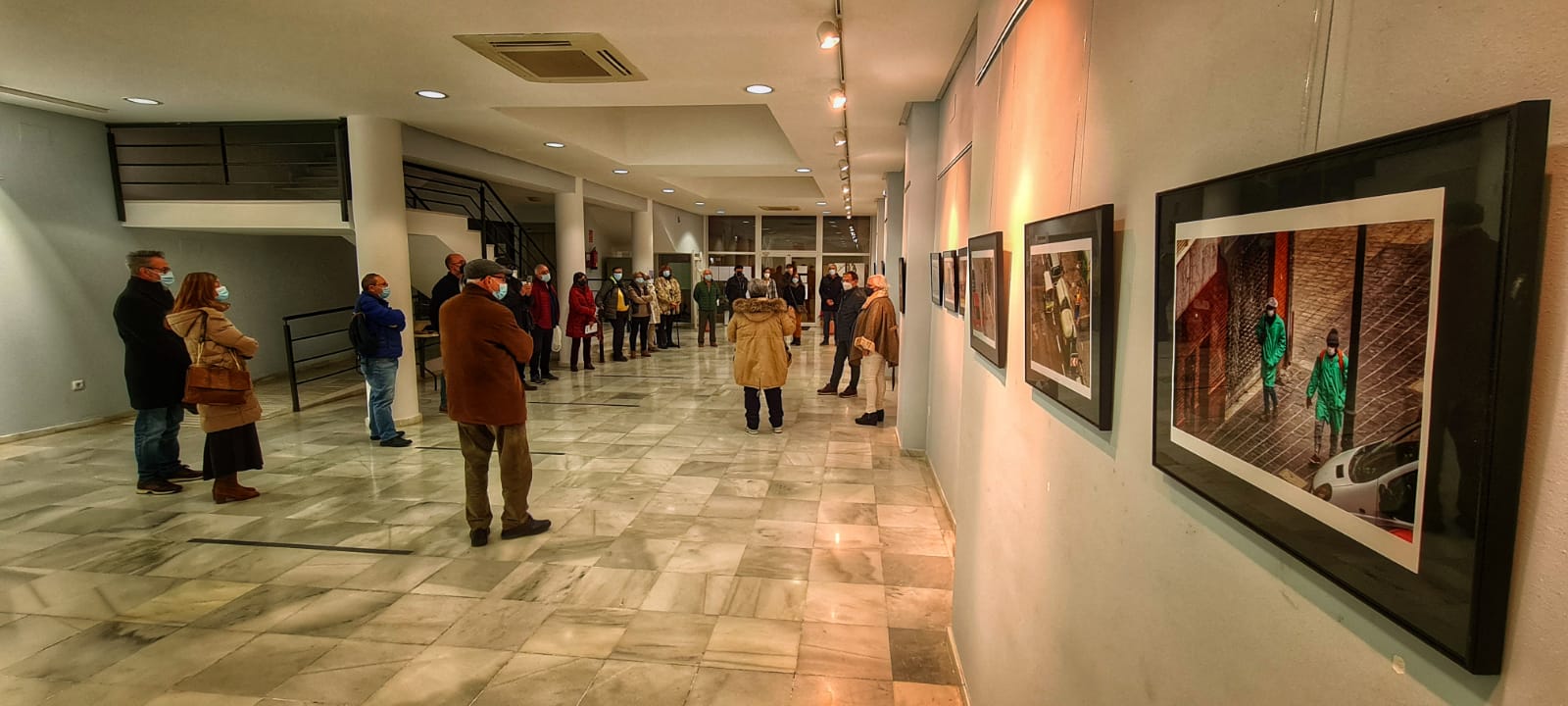 El CMC Paulo Freire de Almenara acoge la exposición fotográfica “45 DÍAS” de Isabel Ahijado