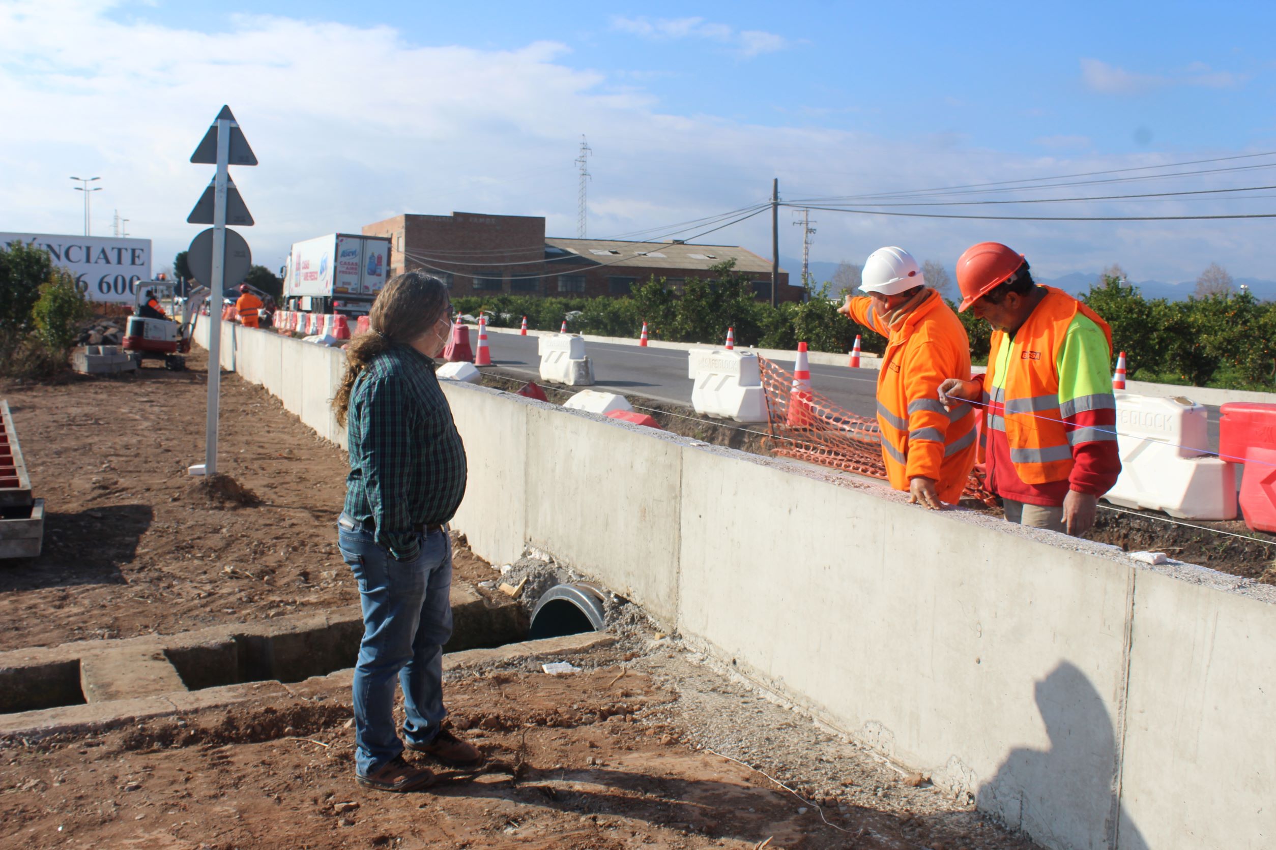 Burriana finaliza las obras de remodelación del área industrial de la carretera de Nules