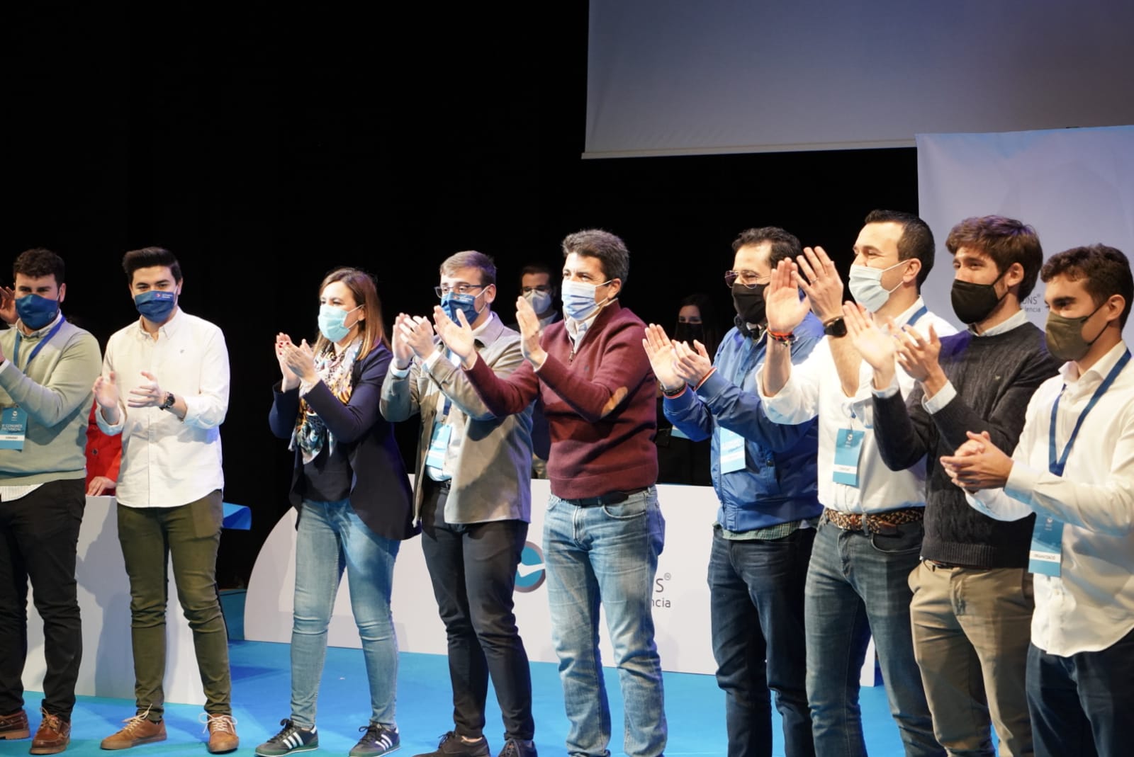 Mazón anuncia un plan de empleo juvenil y nuevas medidas elaboradas por los jóvenes