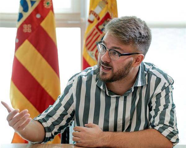 Entrevista al candidato a liderar Iniciativa del Poble Valencià, Alberto Ibáñez
