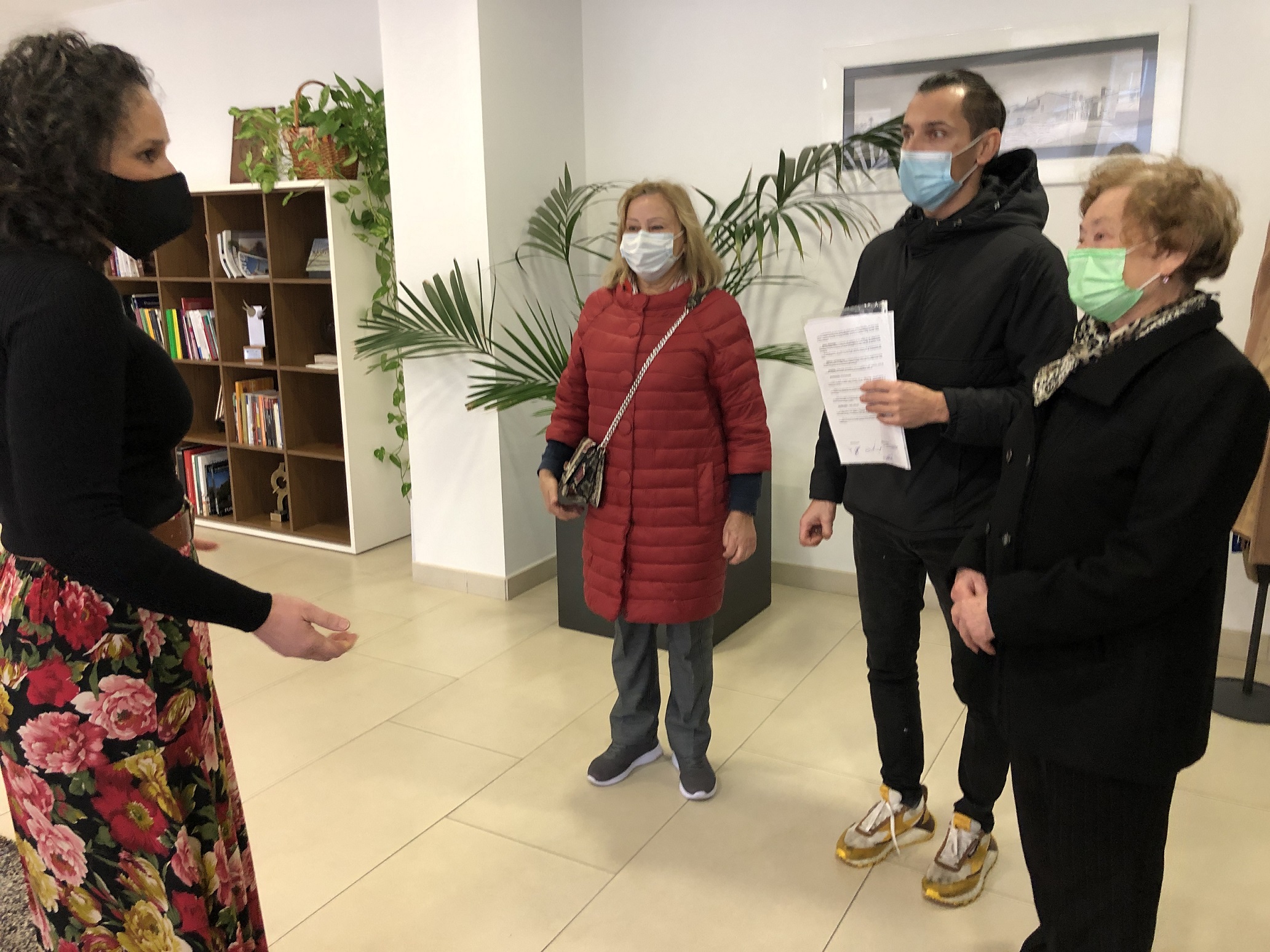 Almassora empadrona a las primeras refugiadas de Ucrania