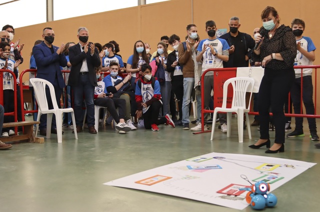 La competición de robótica Vilabot consolida a Vila-real como referente de innovación educativa