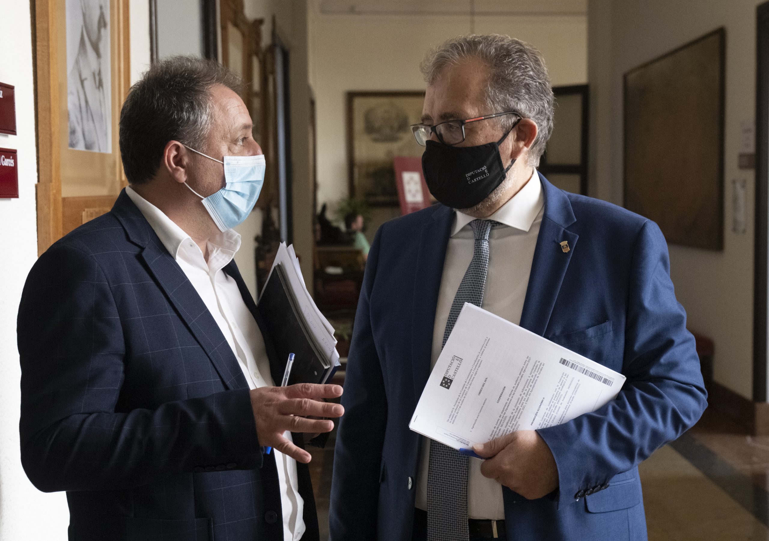 La mascarilla deja de ser obligatoria en la Diputación de Castellón, salvo en la enfermería de Penyeta Roja y en los vehículos del Parque Móvil