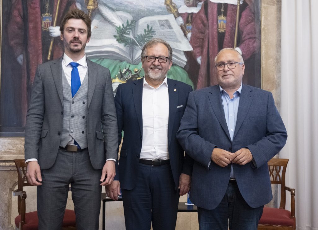 Nicolàs Reynés defiende en el Congreso Bicentenario de la Diputación de Castellón el papel de los poderes locales intermedios como “esenciales”