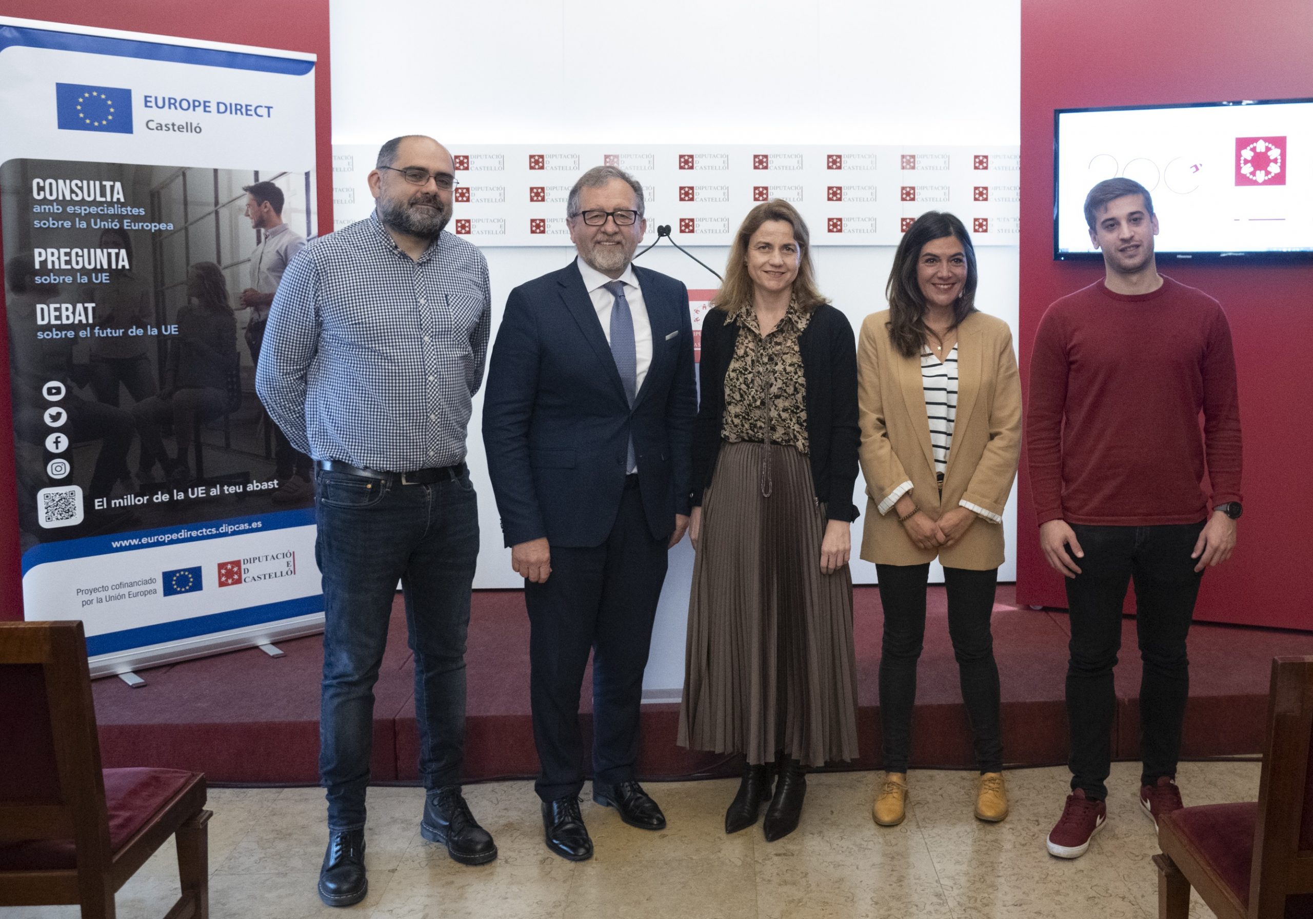 La Diputación de Castellón conmemora el Día de Europa con una conferencia sobre el fenómeno de las ‘fake news’ y cómo combatirlas