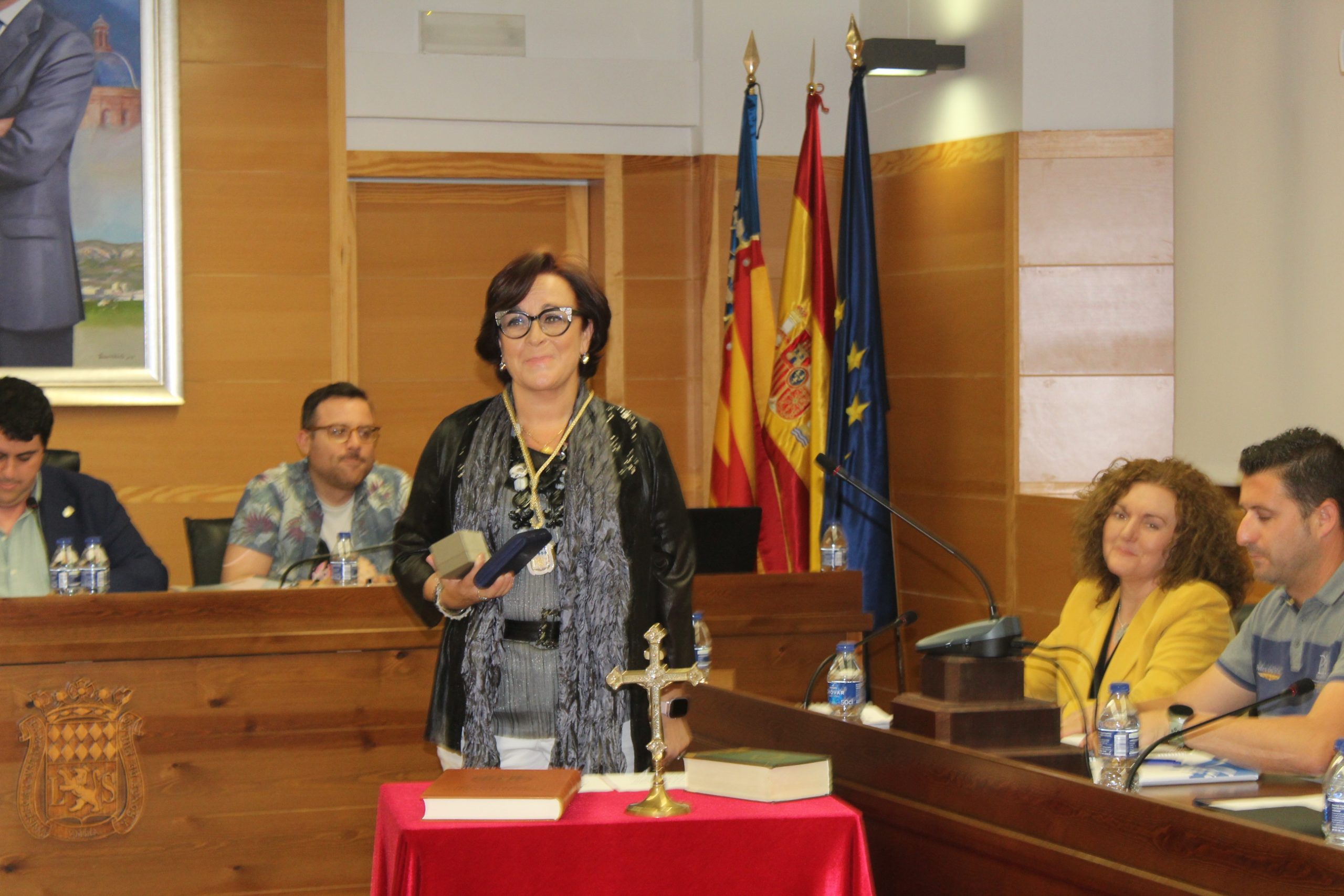 Rosa Gavaldá toma posesión como nueva concejala del ayuntamiento de Nules