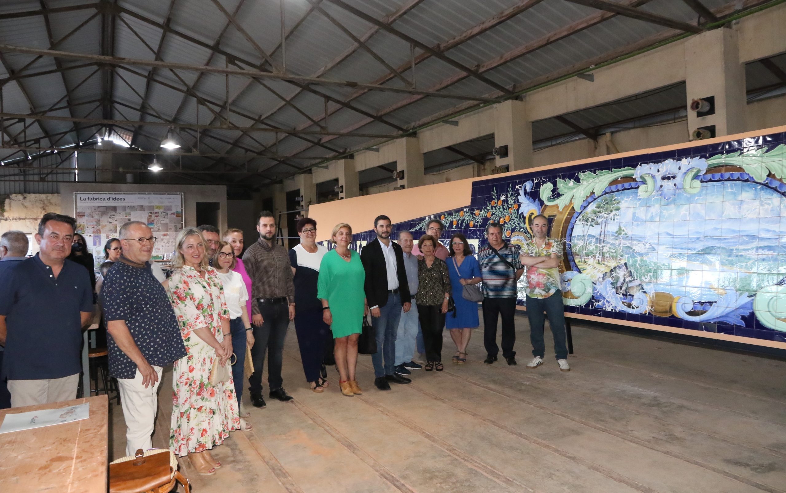 L’Alcora presenta la restauración y montaje expositivo del panel Azulejos Júcar
