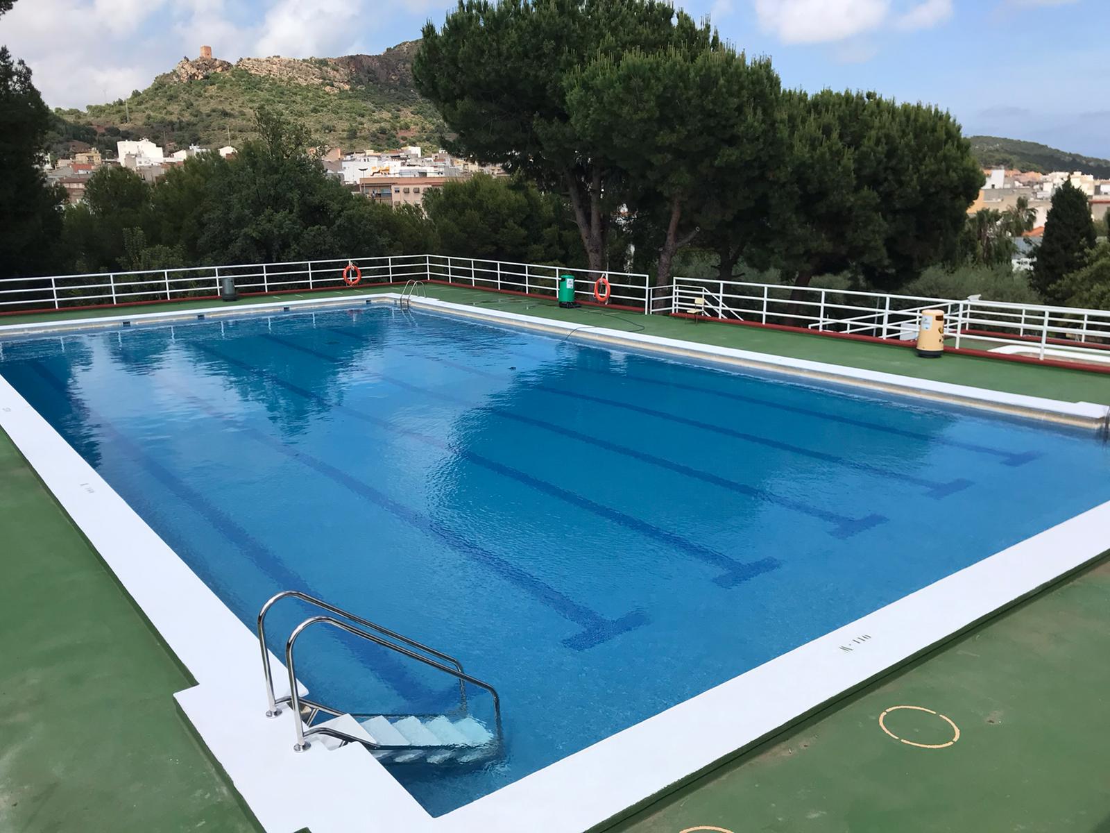 Almenara mejora la accesibilidad a la zona deportiva y piscina municipal