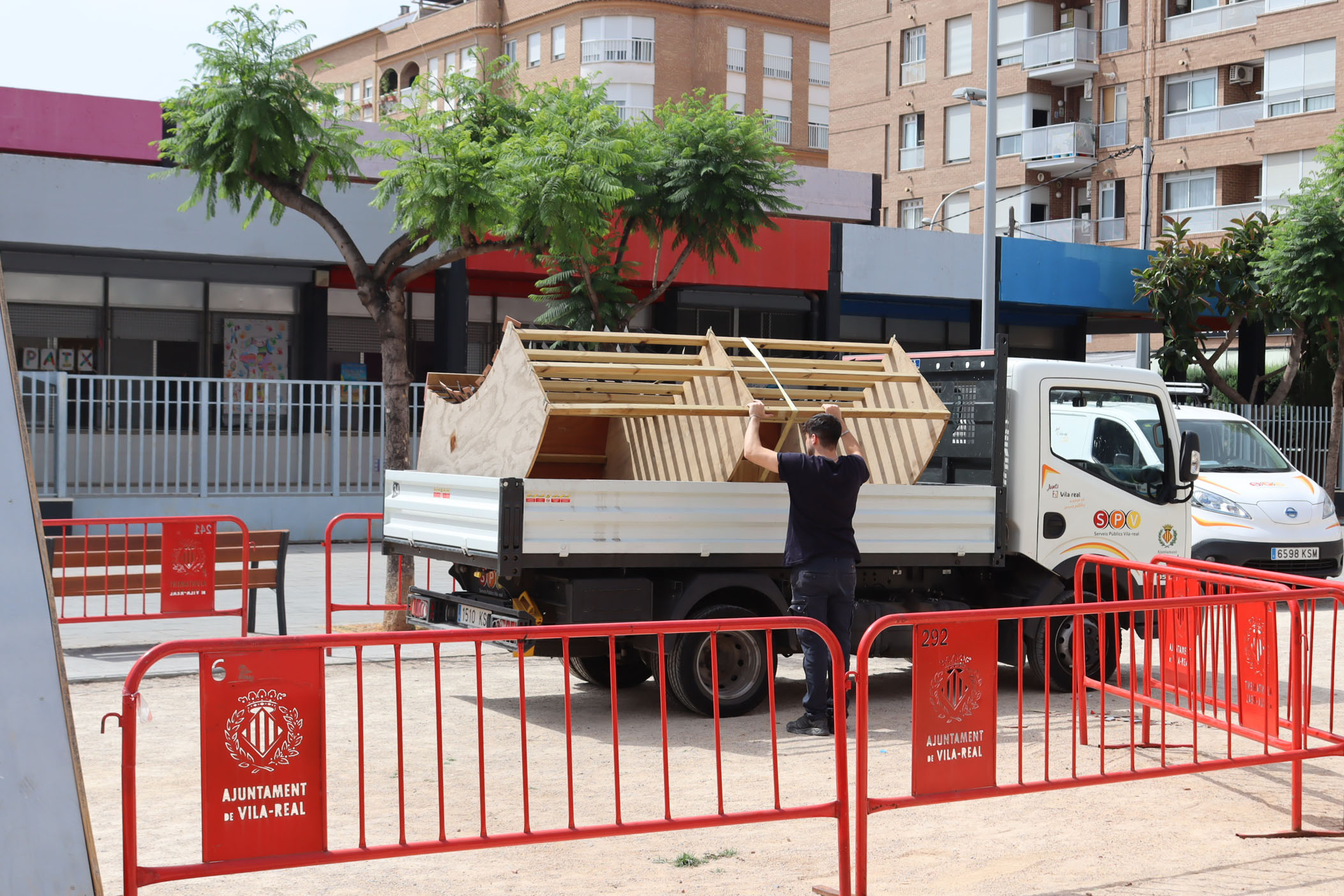 Vila-real reubica la propuesta de arte urbano ‘Miratge’ en el Centro de Tecnificación Deportiva