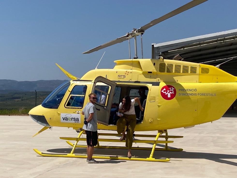 Transición Ecológica incorpora un helicóptero y un equipo dron a las tareas de prevención de incendios