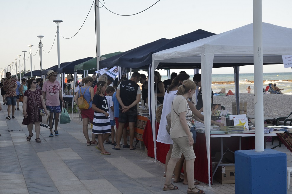 El Ayuntamiento de Moncofa atrae a 60 autores y 19 editoriales a su IX Feria del Libro del 29 al 31 de julio