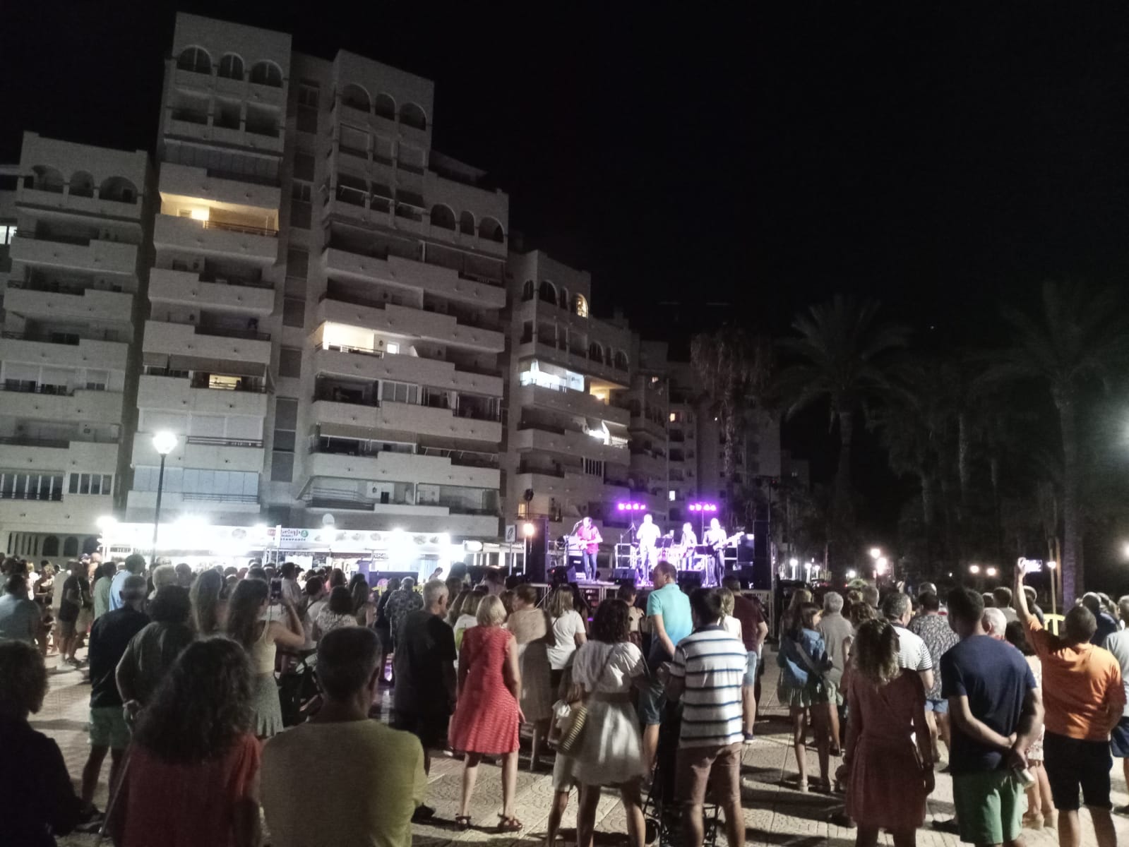 Oropesa del Mar cierra otra edición del festival Luna Pop con un rotundo éxito en sus tres jornadas