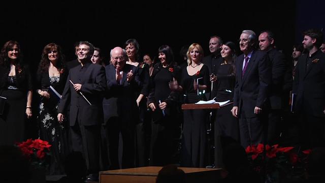 Rosanna Morales, directora artística de Veus de Cambra, ens presenta la representació de la cantata ‘El Naixement’
