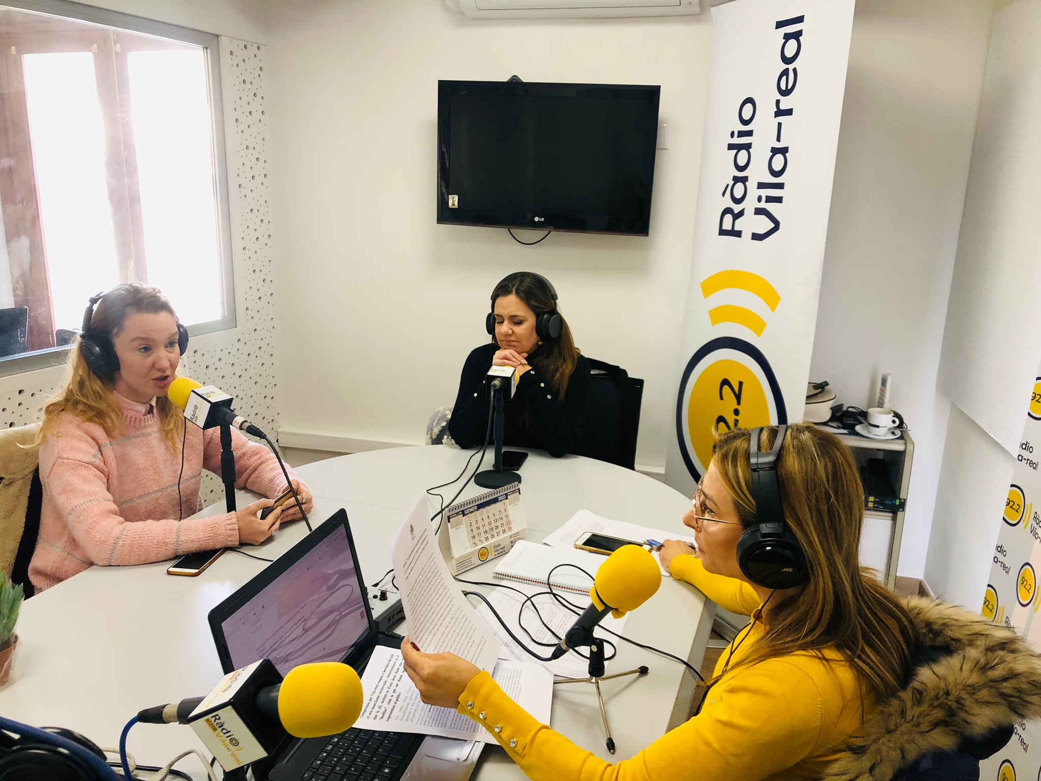 Maria Fajardo, portaveu de Compromís per Vila-real, i Mònica Àlvaro, diputada de Compromís